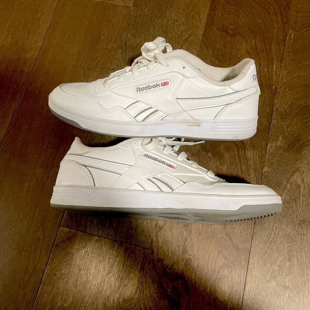 Reebok Club Memt Shoes Size 10